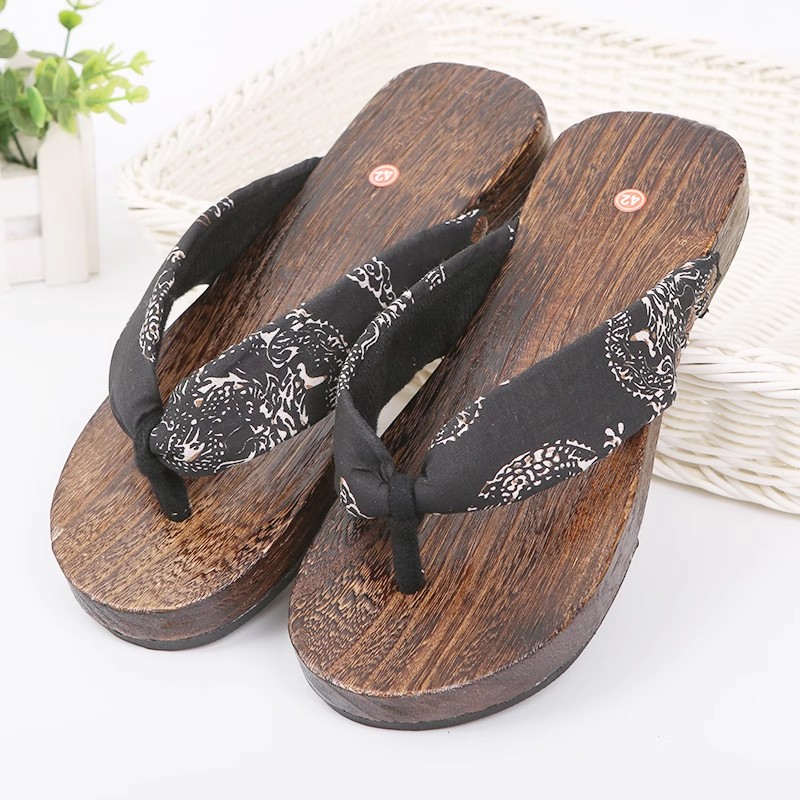 アニメ忍者夏下駄スリッパ男性女性コスプレ靴中国風ドラゴンスト - Geta Wooden Sandal のレビューと価格