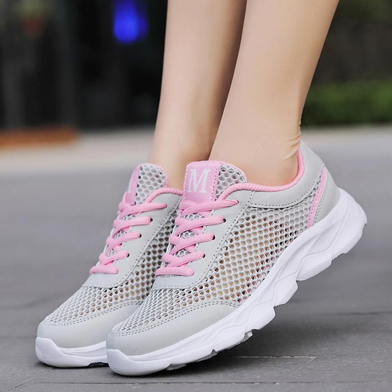 女性用通気性メッシュスニーカー,軽量ランニングシューズ,ベー - Japanese Lifestyle Tips のレビューと価格