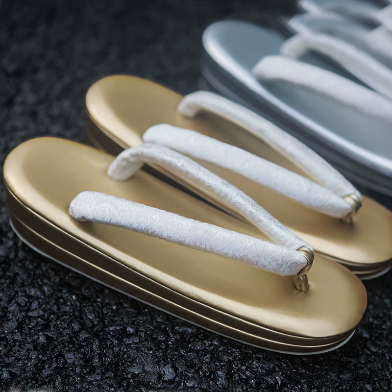 レディース 日本製 下駄サンダル - 厚底木製プラットフォー - Geta Wooden Sandal のレビューと価格