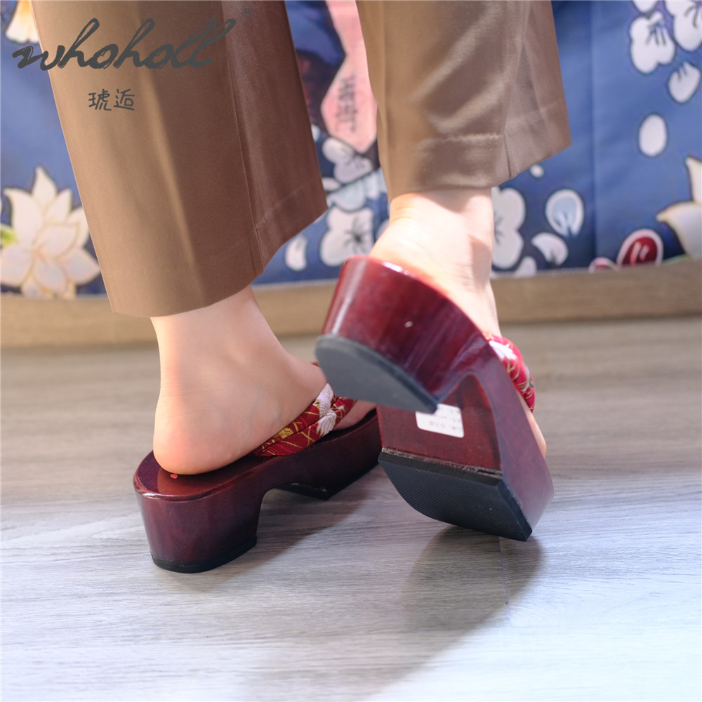 日本の下駄アニメコスプレシューズコスプレウェッジサンダル女性 - Geta Wooden Sandal のレビューと価格